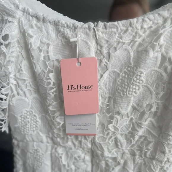 JJ’s House Lace Wedding Dress Sweetheart Asymmetrical Tea-Length NWT Size Small - Picture 8 of 10